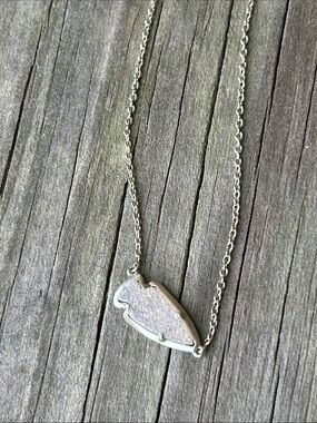 Kendra Scott Kasey arrowhead White Druzy Pendant Necklace - matte gold